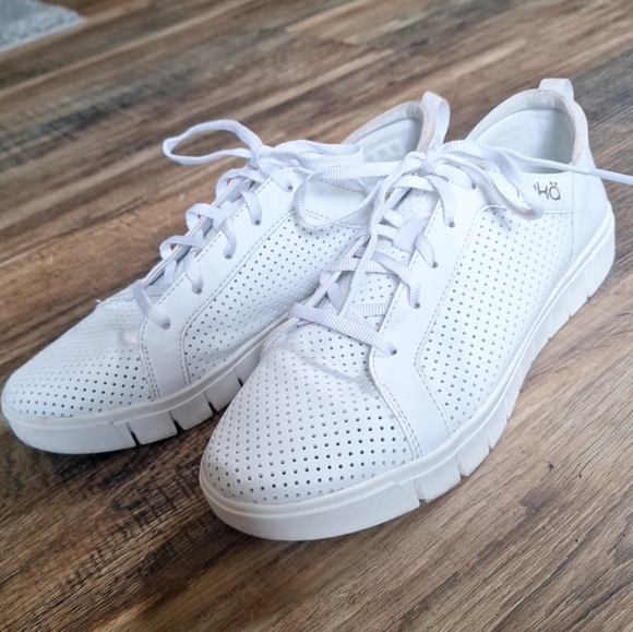Ryka Perferated Hayden Sneaker Size 8.5 - Picture 1 of 11